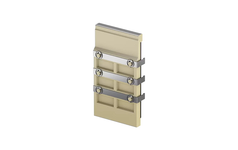Rektangulär beige platta med tre horisontella metallfästen.