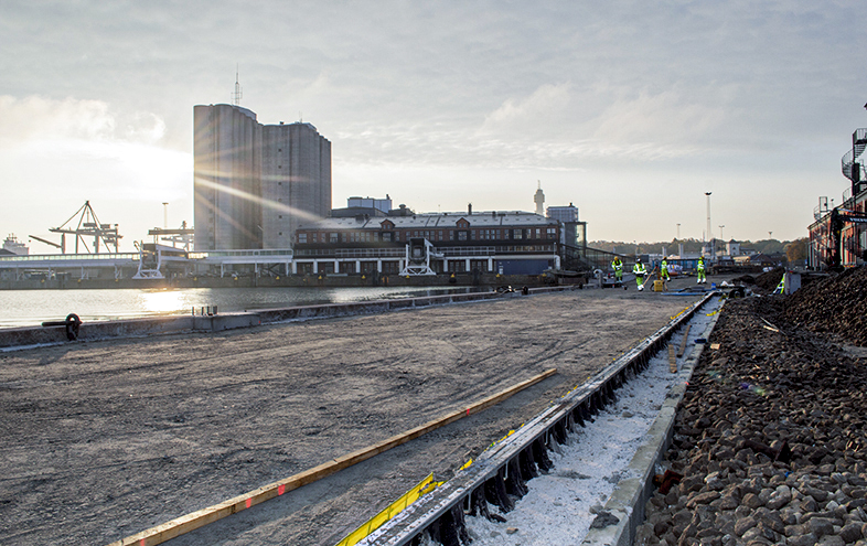 Aco-referens-sodra-kajen-puff